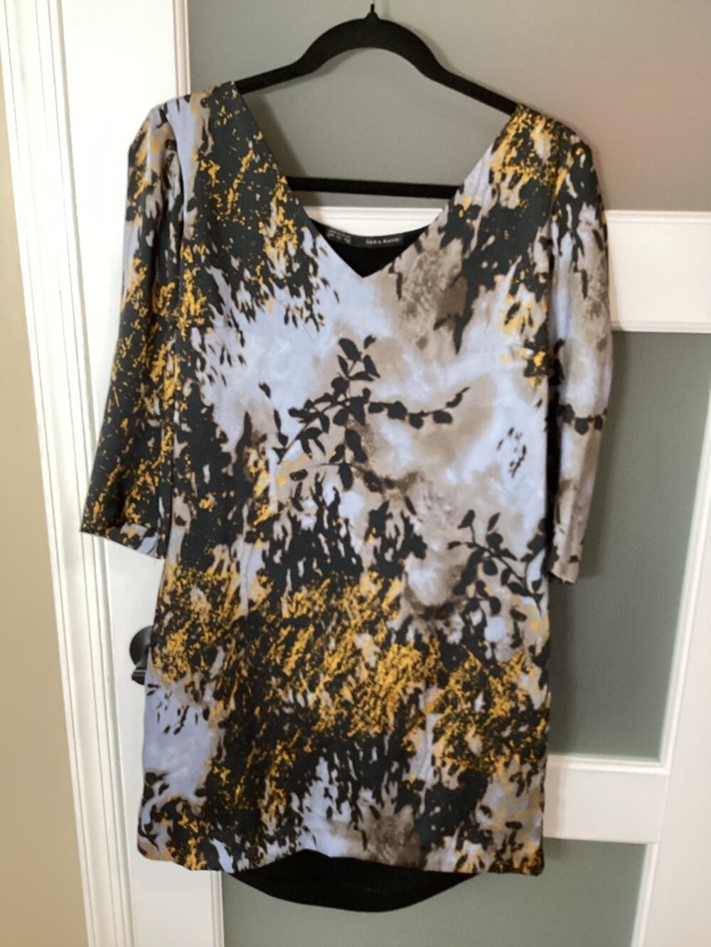 Zara Mini Shift Dress Gold Splashed On Shadow Leaves Print - L - lovely for fall
